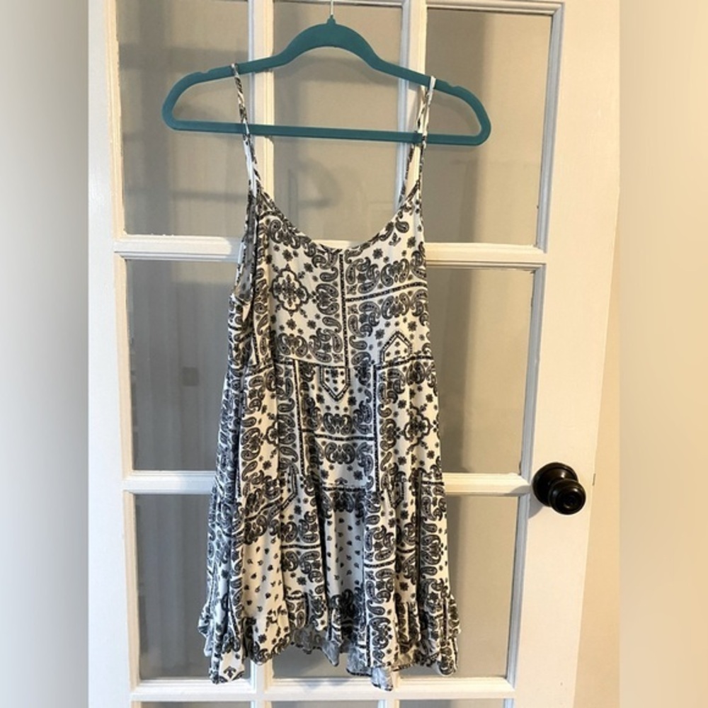 4/$20 🦋 Audrey 3+1 Black & White Print Sundress Small